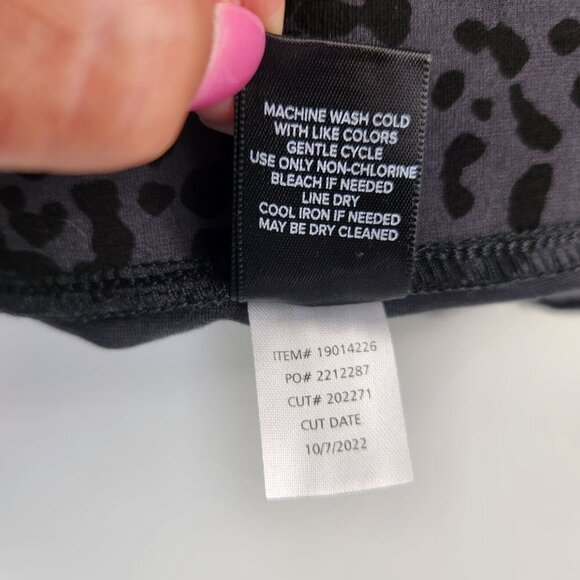 Torrid Slim Fix Technology High Rise Pull On Pixie Animal Print Pants 4R = 4X - Picture 9 of 16